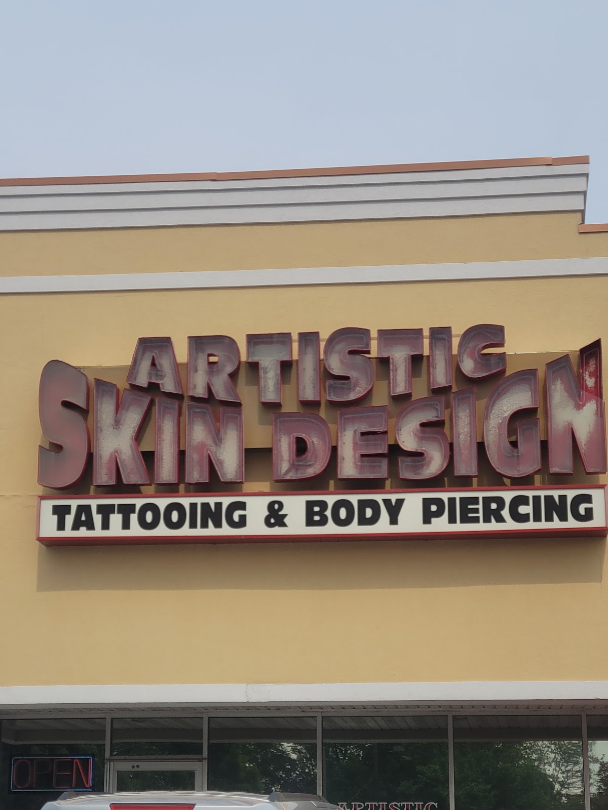 Artistic Skin Design and Body Piercing tattoo work — photo 2