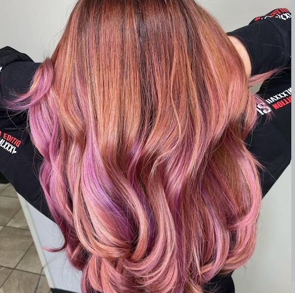 Salon Blush & Photography studio — featured vendor