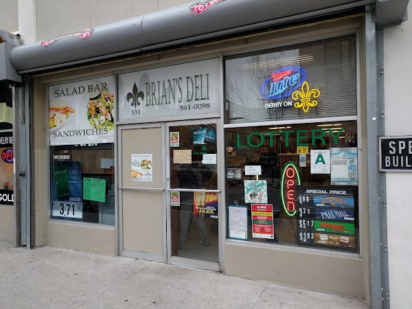 BRIAN'S DELI/SUYONG KIM exterior