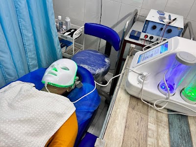 DR ASEEM MEHROTRA, MD(SKIN & VD) - Image 2