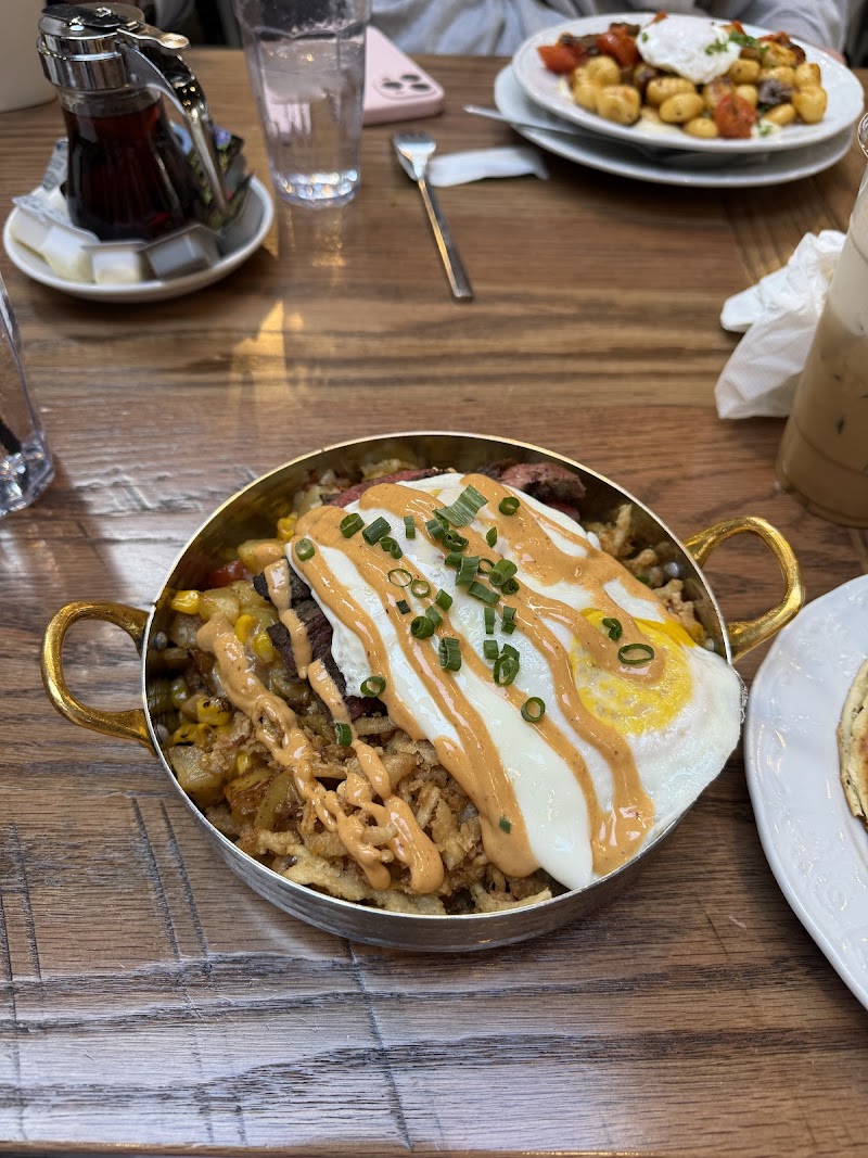 The White Sheep photo 3