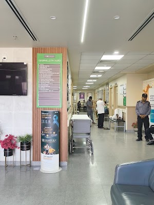 Crossroads Hospital - Image 2