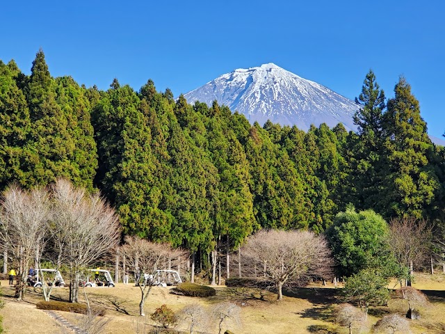 G8 Fuji Country Club - Photo 2