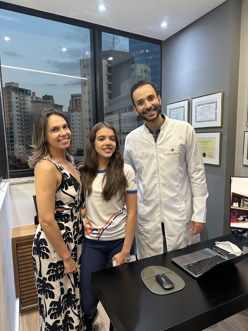 Daniel Figueiredo - Ortodontia Crianças e Adultos - foto 2