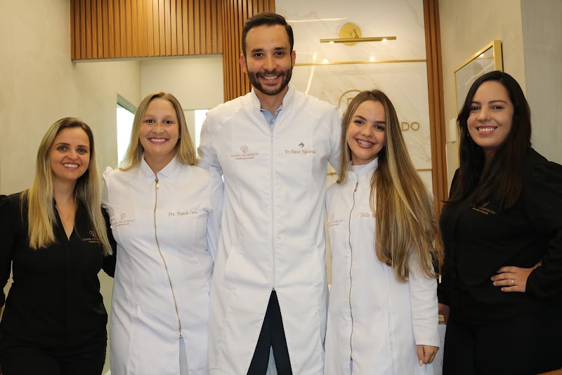 Daniel Figueiredo - Ortodontia Crianças e Adultos