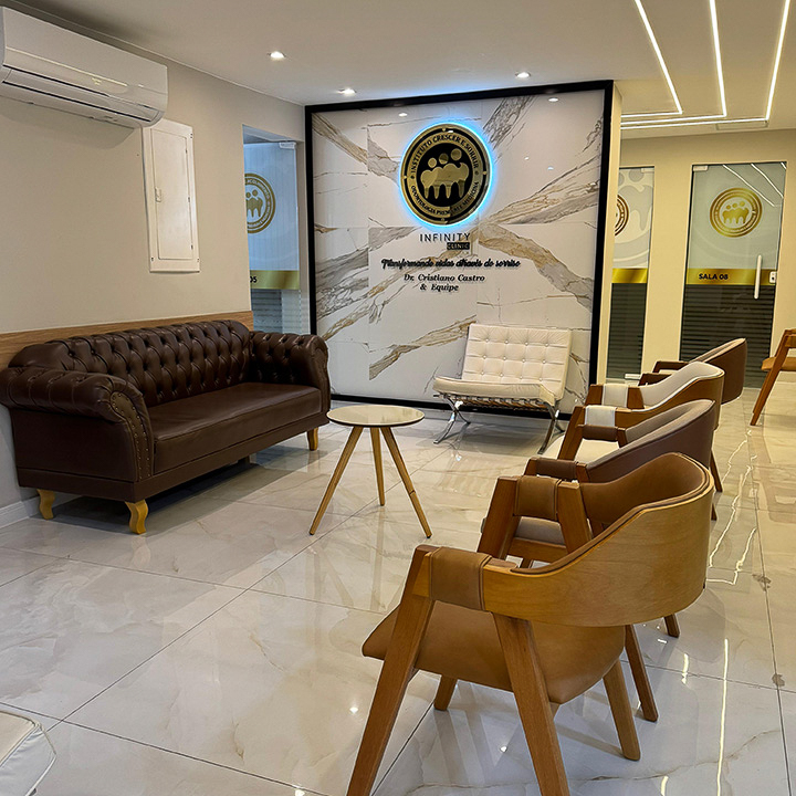 Clínica Crescer e Sorrir Odontologia e Pediatria | Dentista | Implante Dentário | Centro | Nova Iguaçu - RJ - foto 2