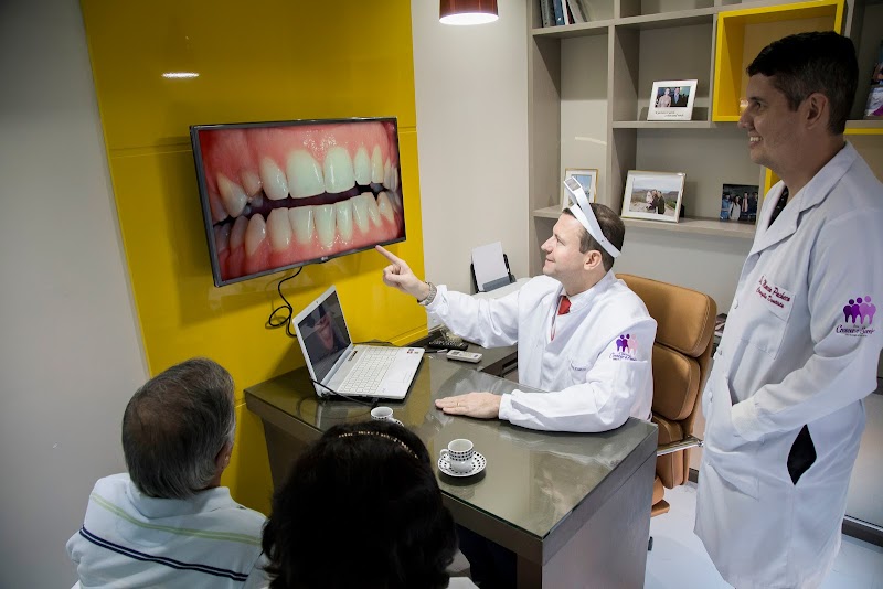 Clínica Crescer e Sorrir Odontologia e Pediatria | Dentista | Implante Dentário | Centro | Nova Iguaçu - RJ - foto 3