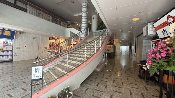 やっぱりステーキ カクテルプラザ店