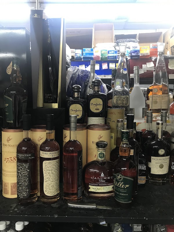 TIME LIQUOR exterior