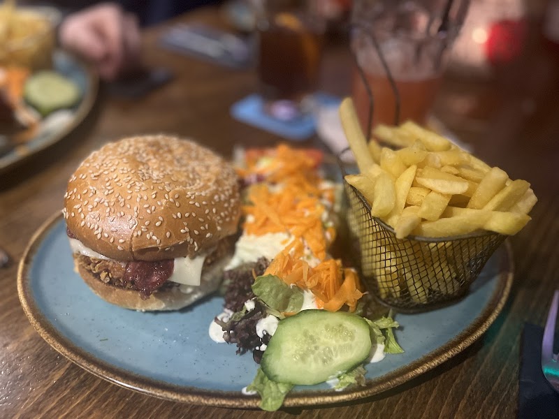 El Chapo Bar & Grill Lehel photo 6