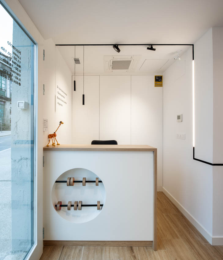 Clínica Dental EOC+ Odontopediatría y Endodoncia (Especialidades Odontológicas Compostela). FO+ Centro de Formación en Od. photo 5