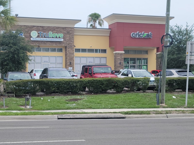 Video tour of Trulieve Tampa Dispensary Busch retail environment
