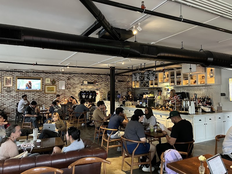 Pavon Coffee Den photo 2