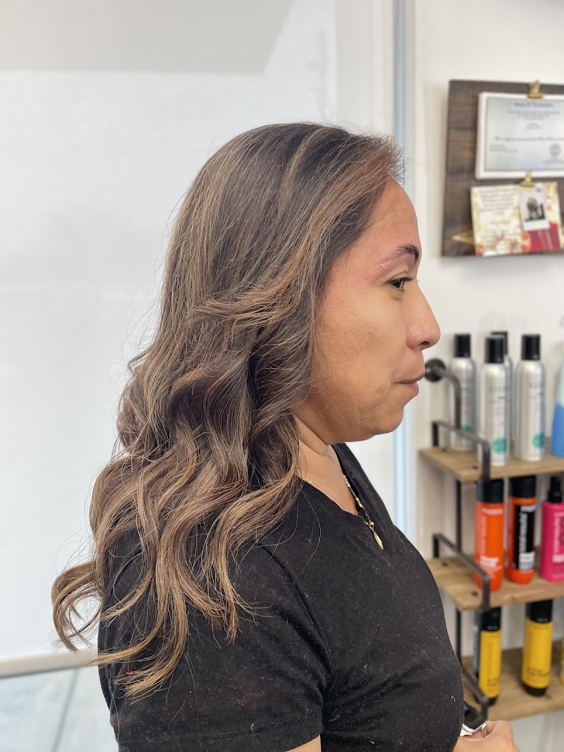 Bella's Beauty Studio