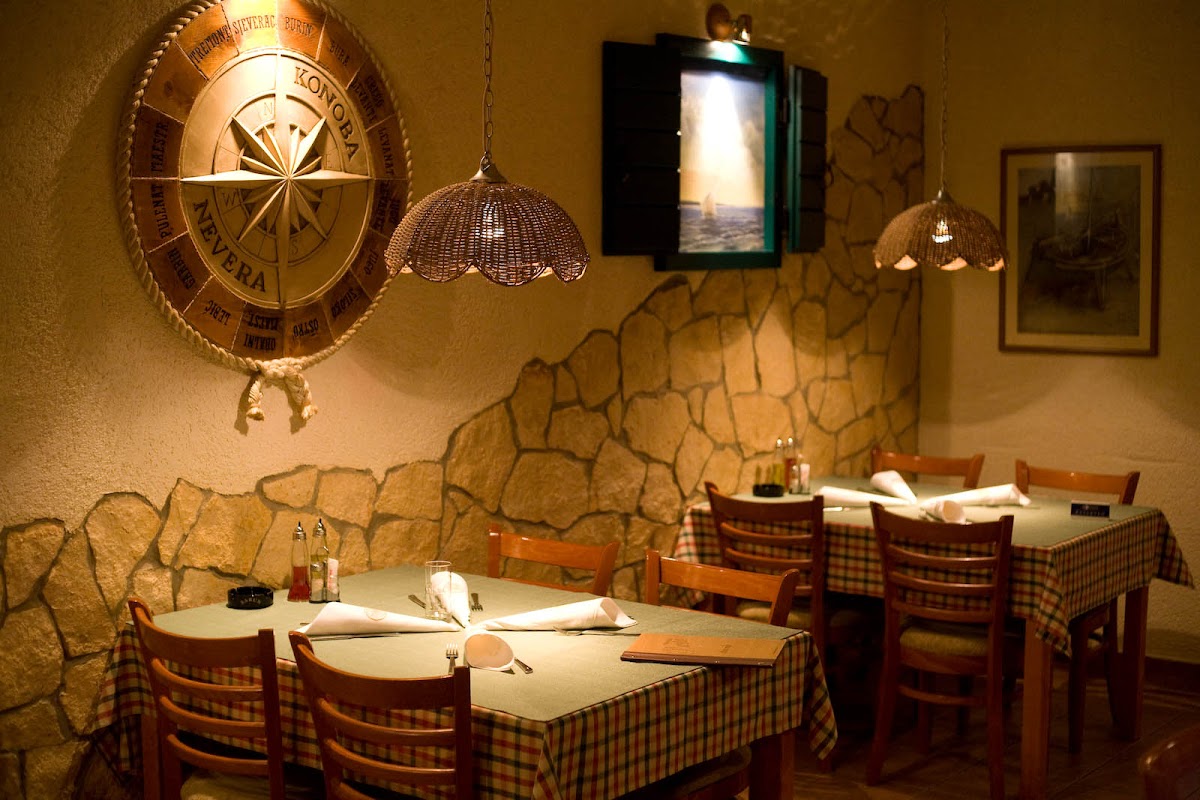 Nevera Tavern in split