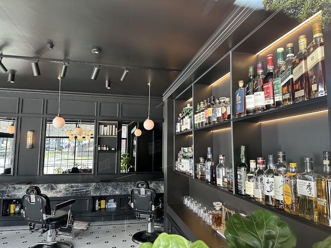 Majors Bay Barber's photo 1