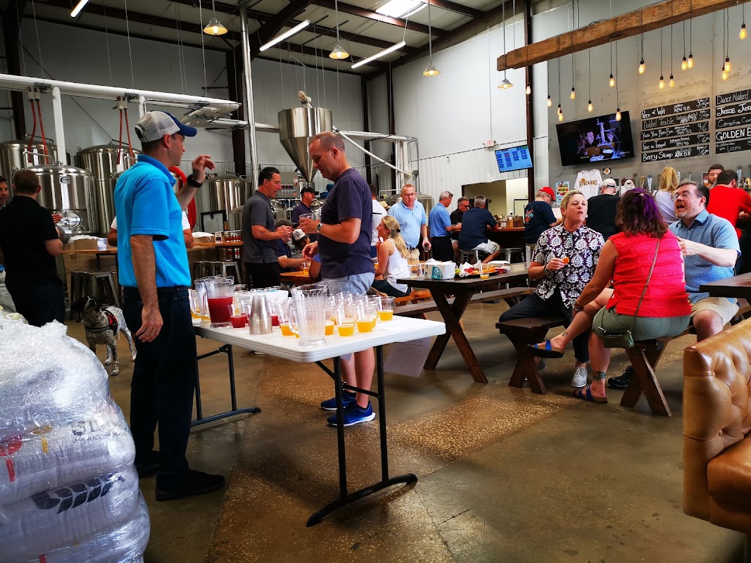 Rusty Bull Brewing Co. (North Charleston) photo 4