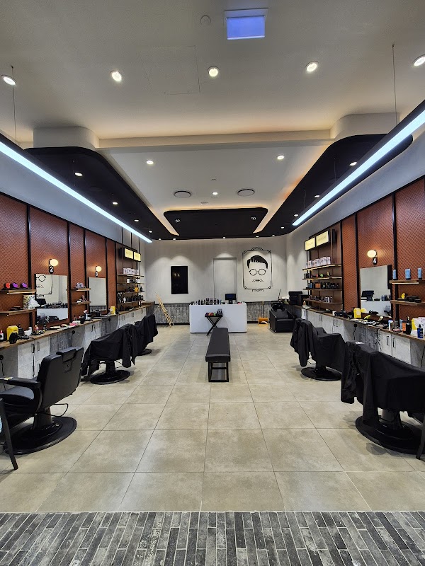 Dapper & Boss Hinkler