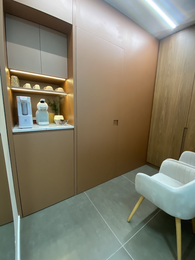 Dra Aline F Fogaça Odontologia