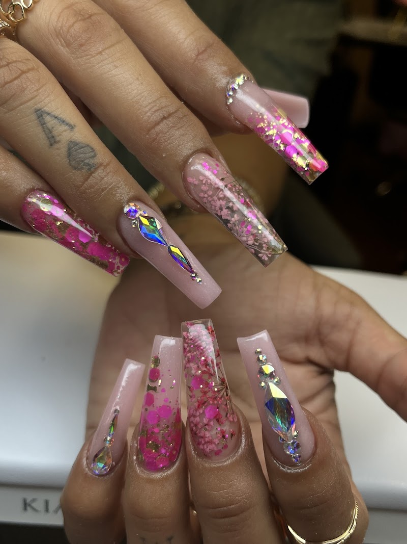 Golden Finesse Beauty Spa, LLC