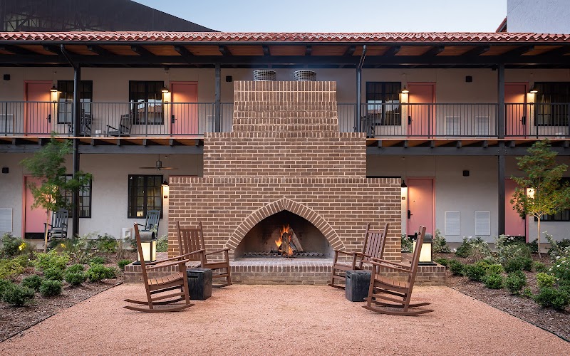 Texican Court, Valencia Hotel Collection photo 8