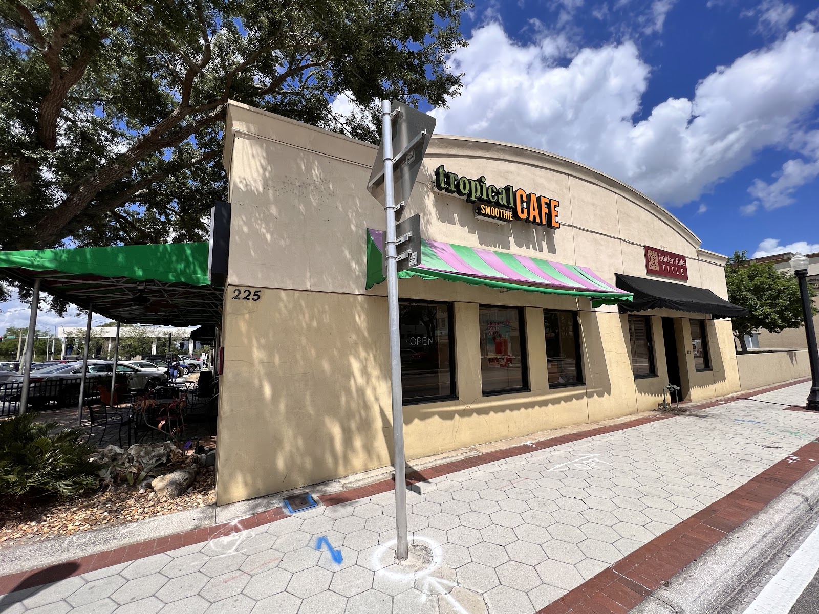 Tropical Smoothie Cafe