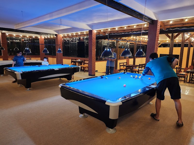 Kohinoor Resto & Shisha Bar photo 4