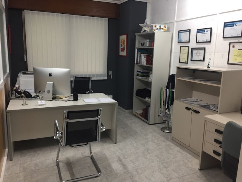 GESTORIA NAVEIRAS REY - AN PROFESIONALES photo 1