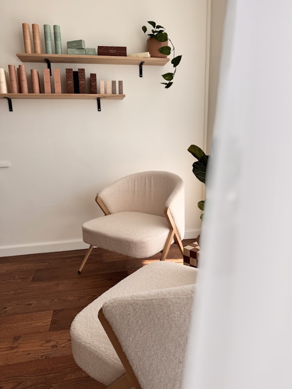 Wednesday The Salon photo 1