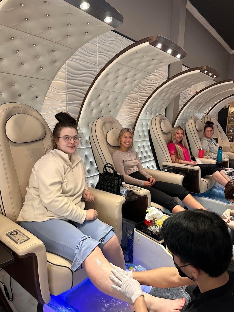 Star Nails & Spa Bismarck