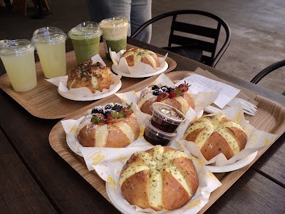 Calic Bagel photo 3