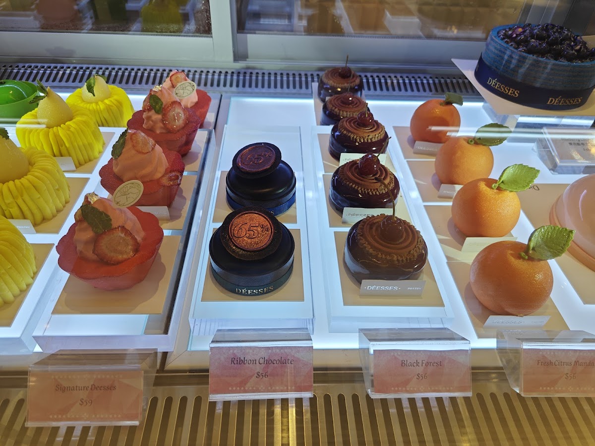 Merci cafe by Deesses photo 2