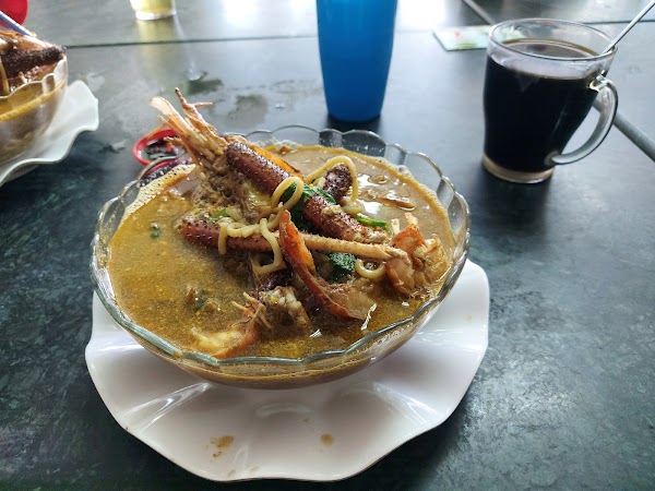 Kit Kin Corner - Photo 1