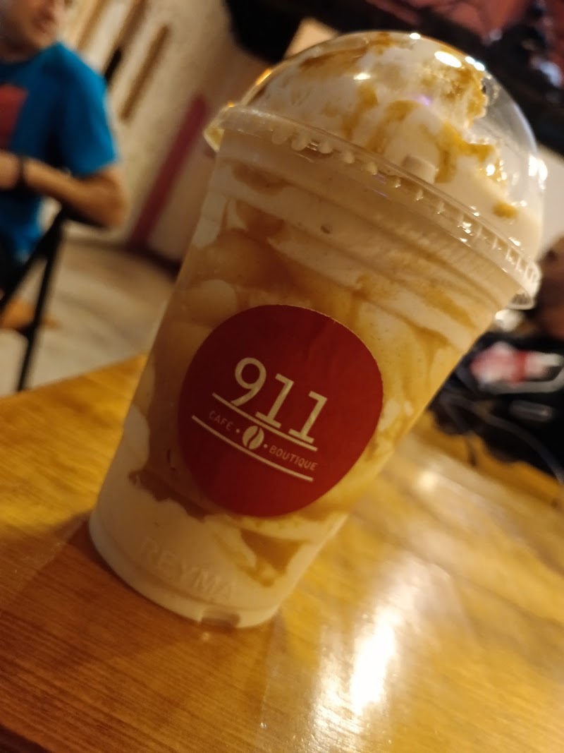 911Cafe Boutique photo 3