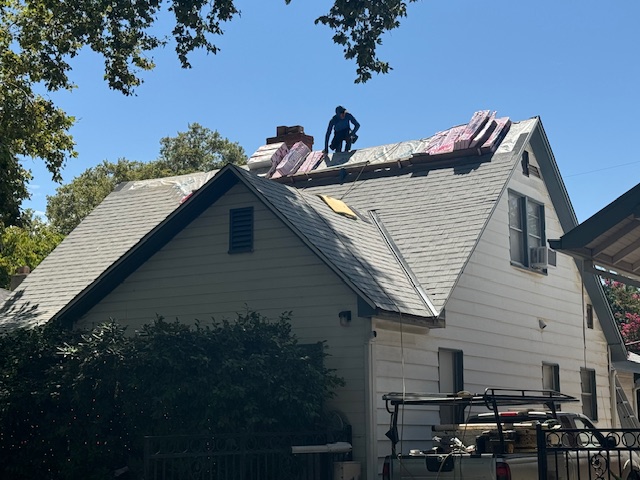 Los Reyes Roofing Inc photo 4