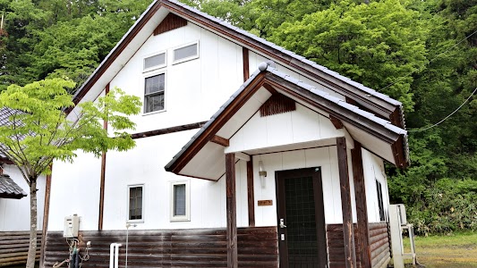 たびのCAMPING BASE 加美ゆーらんどコテージ