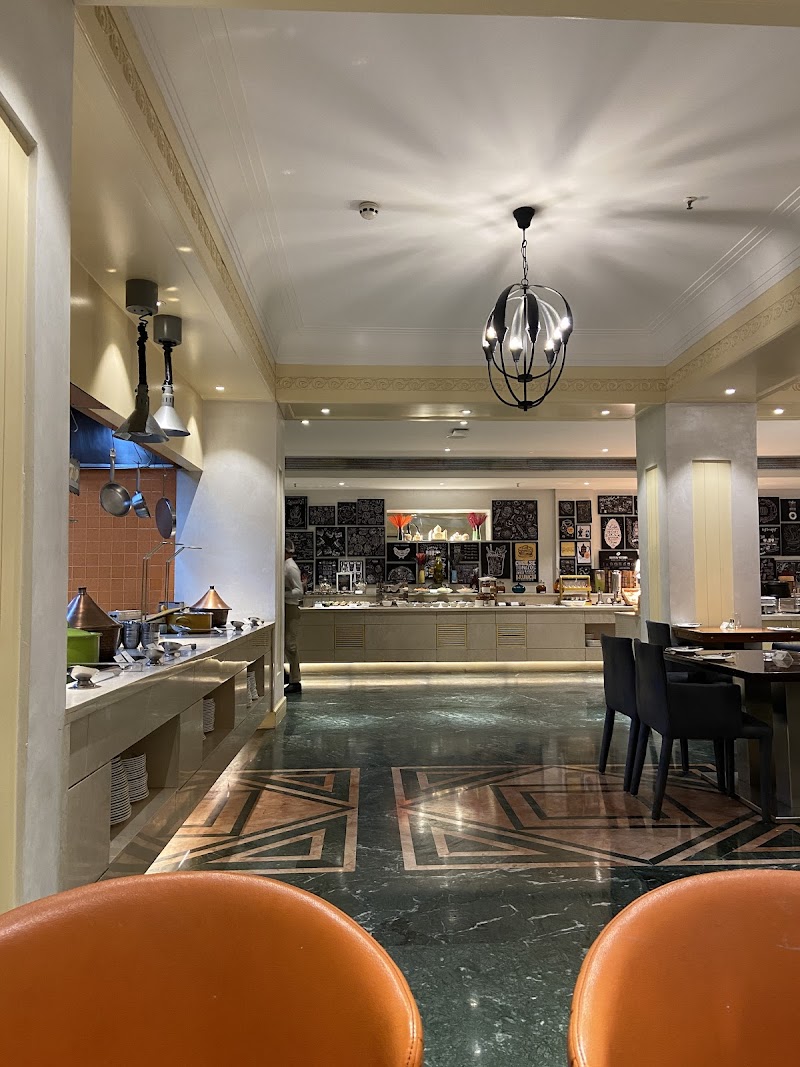 Cafe G- Holiday Inn Agra MG Road photo 3