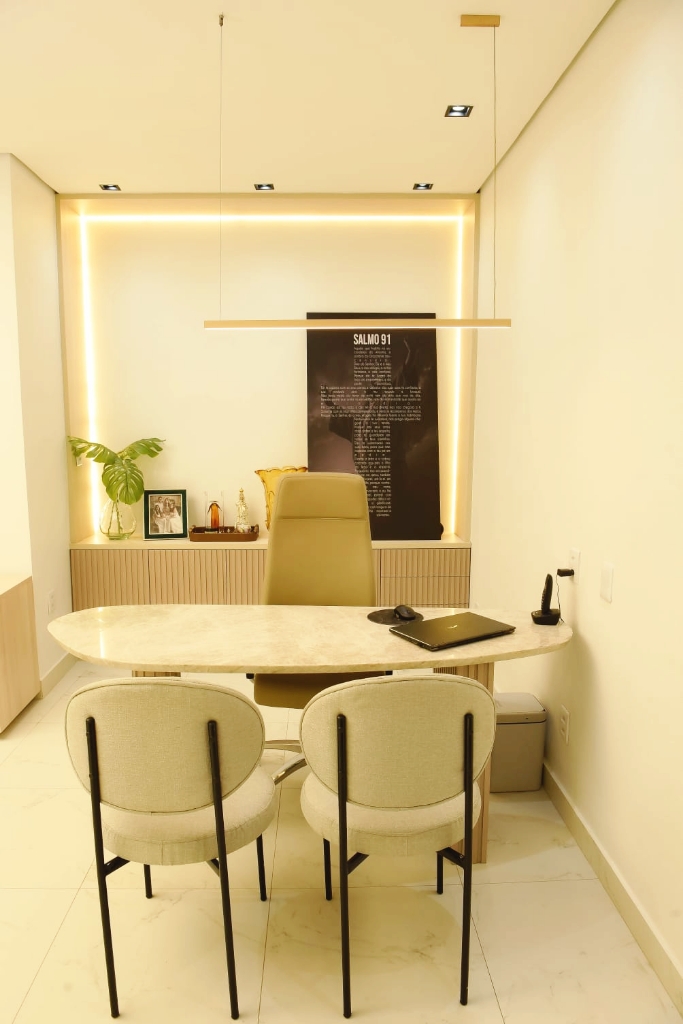 Clínica Boutique Dra. Fabiana Dantas | Implantes Dentários em Teresina | Lentes de Contato Dental | Harmonização Facial - foto 5