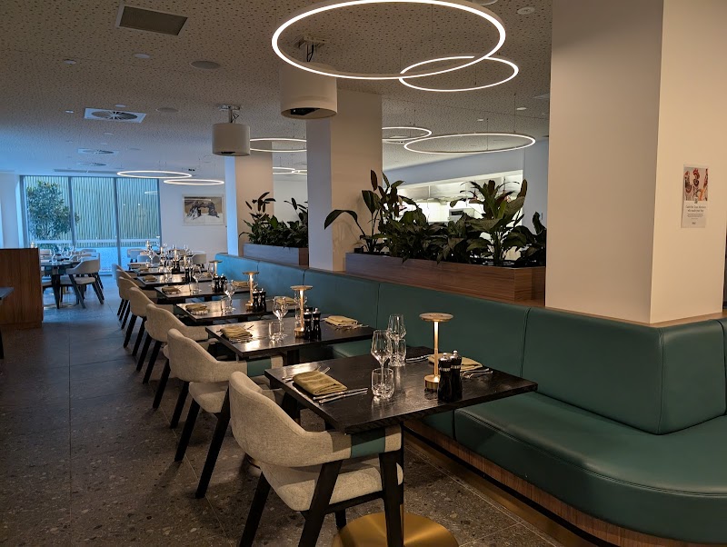 Leatherwood Bar & Kitchen photo 7