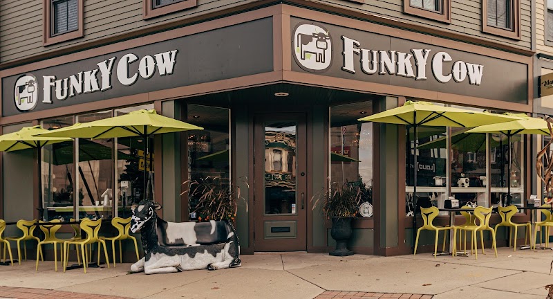 Funky Cow Cafe photo 1
