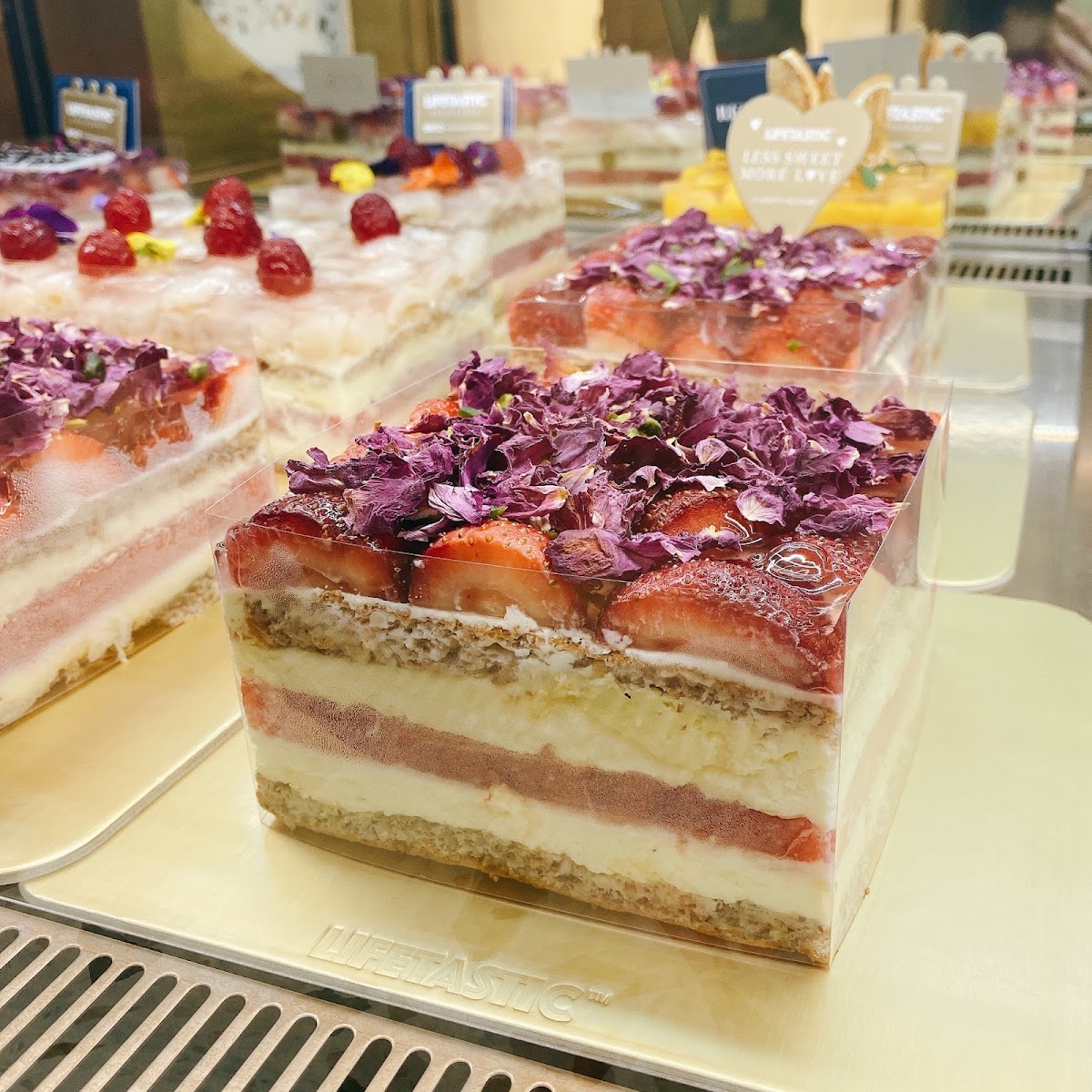 LIFETASTIC PATISSERIE (中環 ifc 商場分店) photo 1