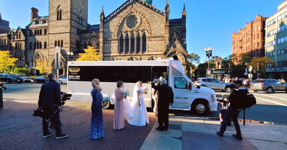 Maxi Limo Boston: Google Places image 4