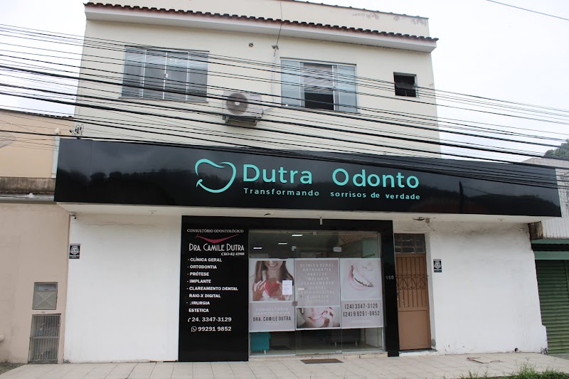 Clínica Dutra Odonto | Implante Dentário | Lente de contato dental | Santo Agostinho | Volta Redonda - RJ - foto 4