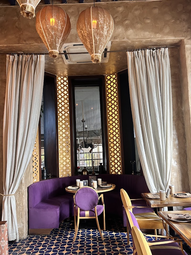 Bayroute Cuffe Parade photo 3