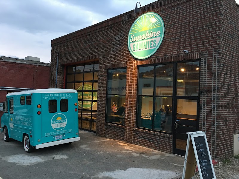 Sunshine Sammies photo 1