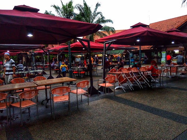 Hj. Samuri Kajang Satay Restaurant (Taman Warisan) - Photo 1