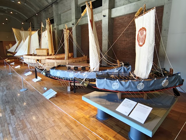 Verkehr Museum (Port & Shipping), 5 min walk from Shimizu cruise port