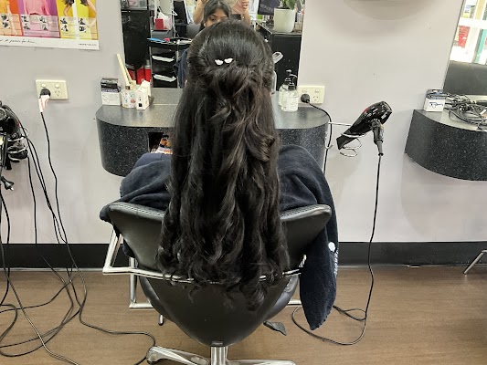 Forest Fair's Hair & Beauty Forest Lake photo 3