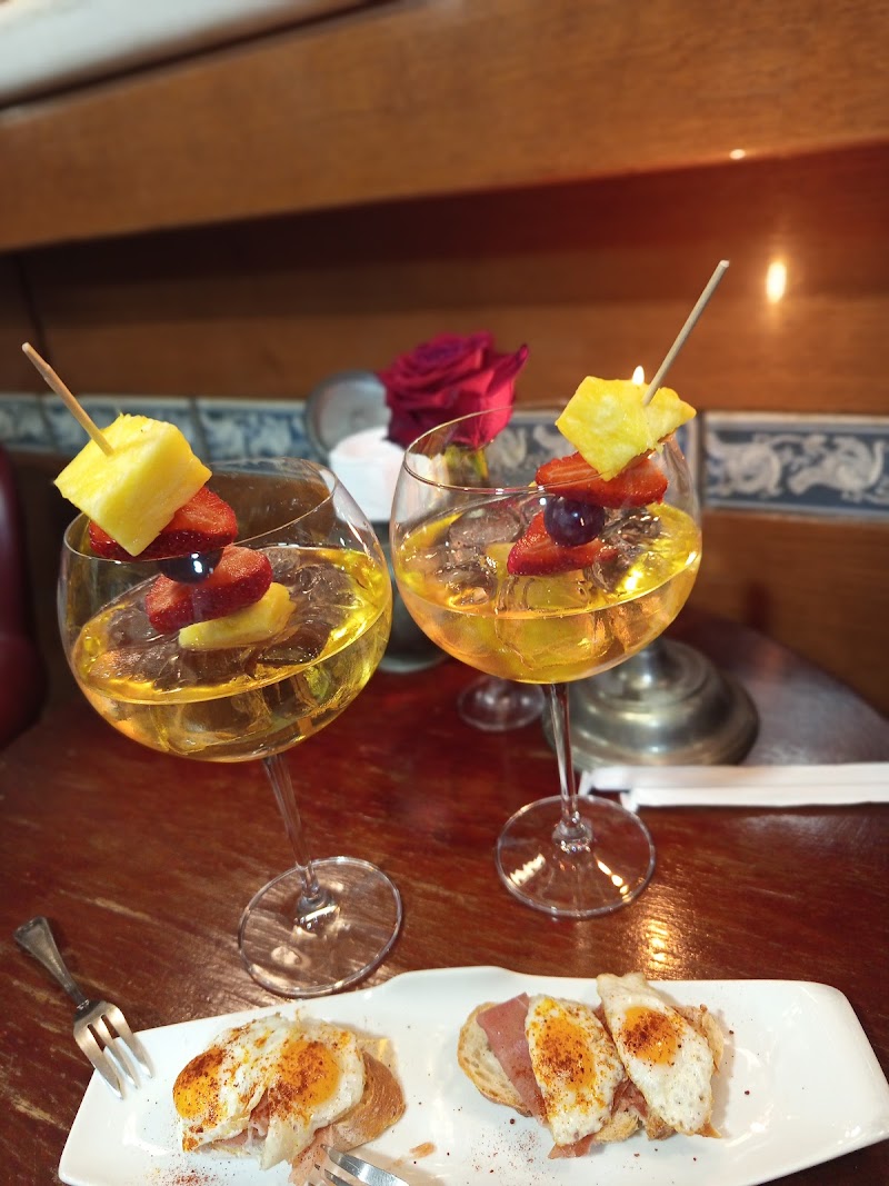 Vinoteca Wunderbar photo 3