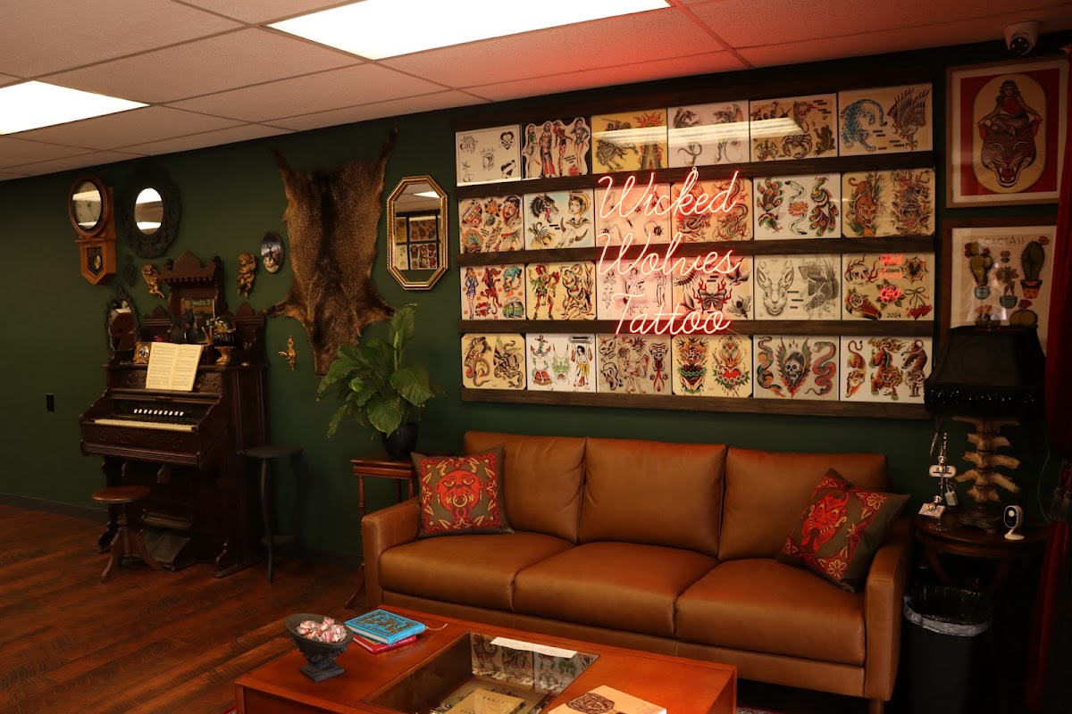 Wicked Wolves Tattoo tattoo parlor in Scottsdale, AZ